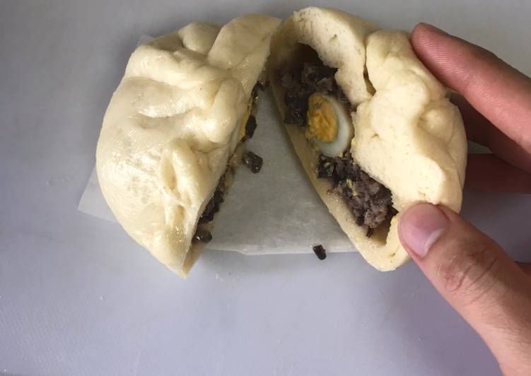 Easiest Way to Prepare Tasty Bánh bao thịt trứng