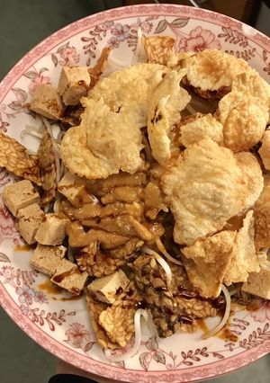 Foto resep Ketoprak dengan Keripik Tempe Tipis