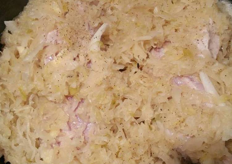 Easiest Way to Prepare Homemade Ingies Sauerkraut