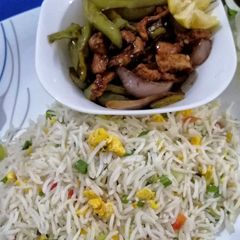 A picture of Chicken chili dry with fried rice 😋.