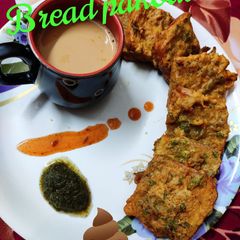 A picture of Kurkure Bread pakoda.