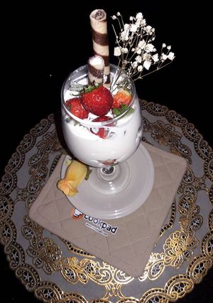 Una foto de Fresas con Crema a lo Carmelita