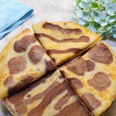 A picture of Leopard Pancakes 🐆 Fun Breakfast Idea.