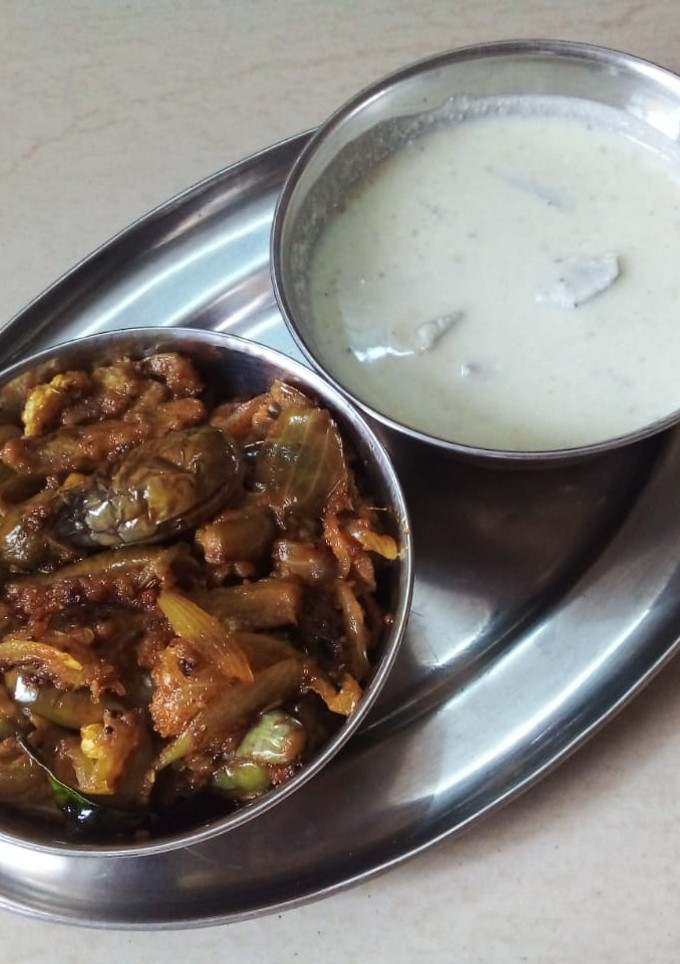 தலைப்பு : எண்ணெய் கத்திரிக்காய் வறுவல் பூசணிக்காய் மோர் குழம்பு செய்முறை முக்கிய புகைப்படம்