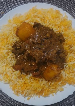 A picture of Beef Biryani.
