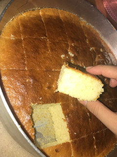 صورة لوصفة اسهل كيكه اسفنجيه