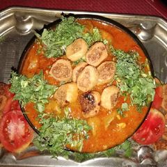 A picture of Zanzanit Gravy Bhakarwadi.