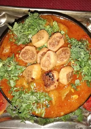 A picture of Zanzanit Gravy Bhakarwadi.