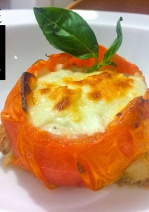 Una foto de Tomates Rellenos