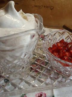 Una foto de Crema de mascarpone y nata con sirope y especias