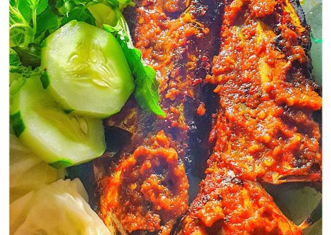 Bagaimana Membuat Ikan Bakar Bumbu Padang yang Lezat