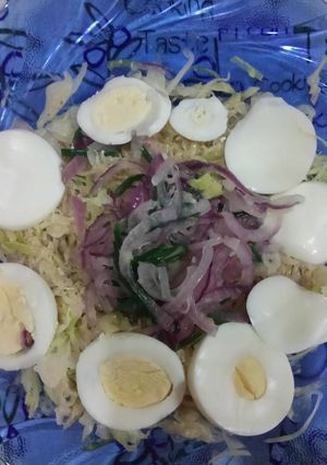 A picture of Simple Egg & Cabbage Salad with Peanut Butter.