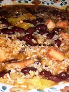 Foto de Arroz de polvo com feijão e couve