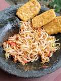 Sambel Toge / Pecak Toge