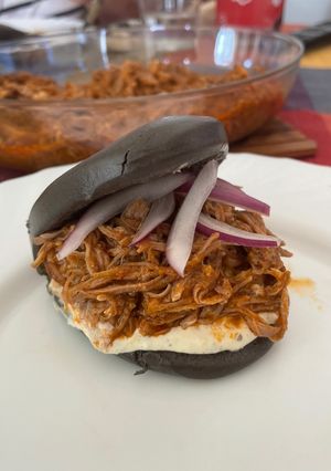 Una foto de Bao pulled pork