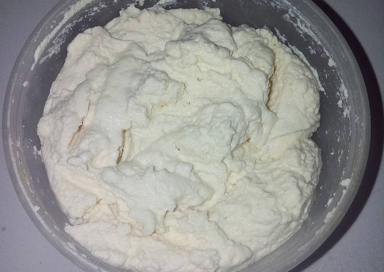 Homemade Cream Cheese