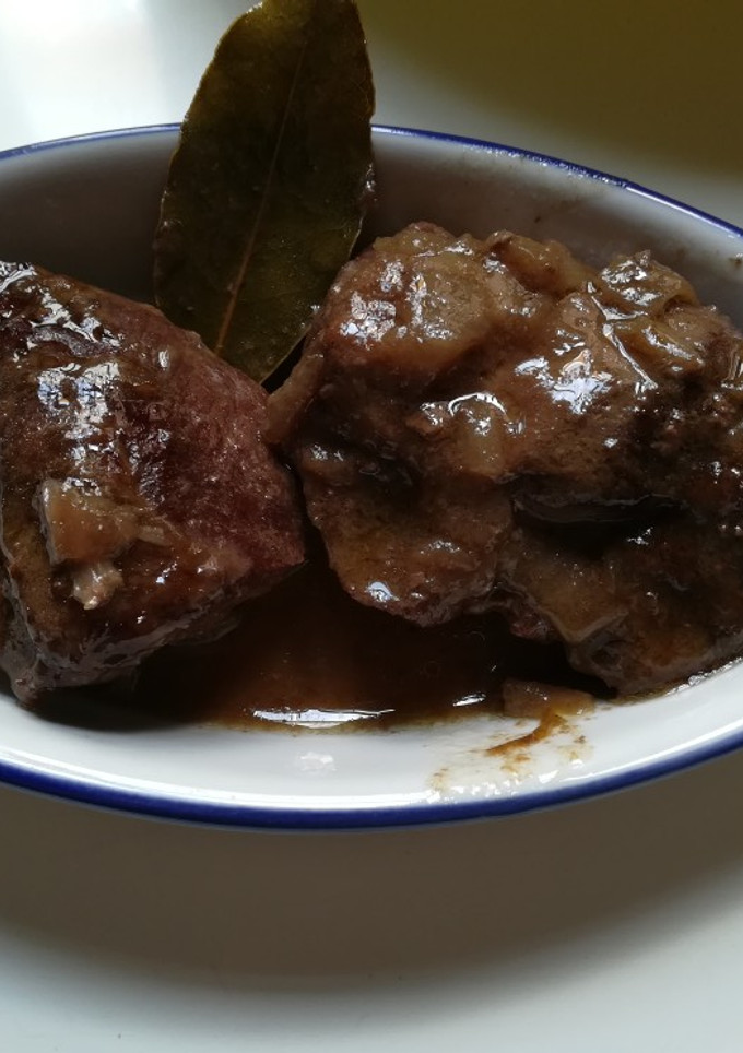 Una foto de Carrilladas en salsa