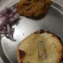 A picture of Pav Bhaji.