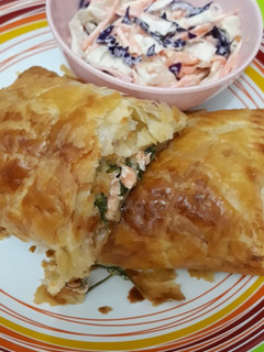 Foto resep Salmon en Croute (Salmon Spinach Puff Pastry)