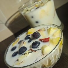 A picture of Yogo fruity.