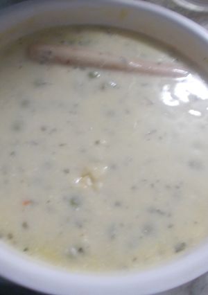 Tejfölös borsófőzelék recept fotója