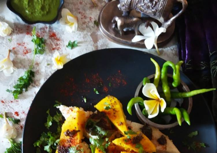Steps to Prepare Any-night-of-the-week Poha dhokla