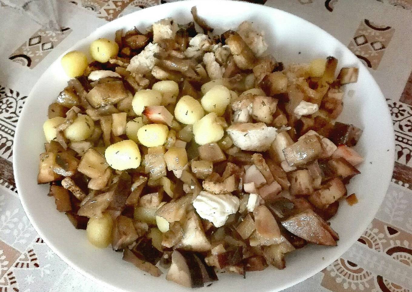 Ñoquis con berenjenas al horno y queso fresco