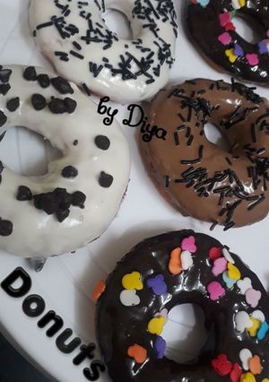 A picture of Donuts.