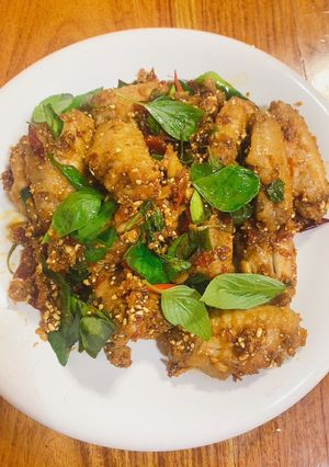 รูปของ แซ่บแห้งปีกไก่