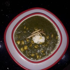 A picture of Corn palak.