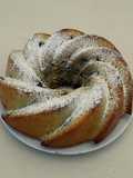 Bundt cake de limón y arándanos