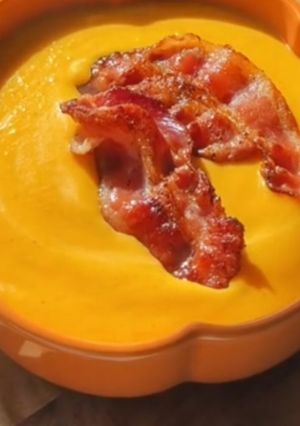 Sütőtök krémleves 😋 recept fotója