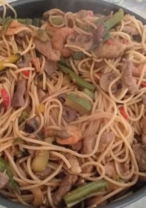 Una foto de Chow mein = 炒麵
