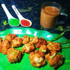 A picture of Crispy Gobhi Pakora.