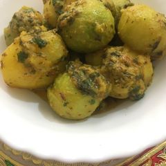 A picture of Bharva tinda/indian round gourd.
