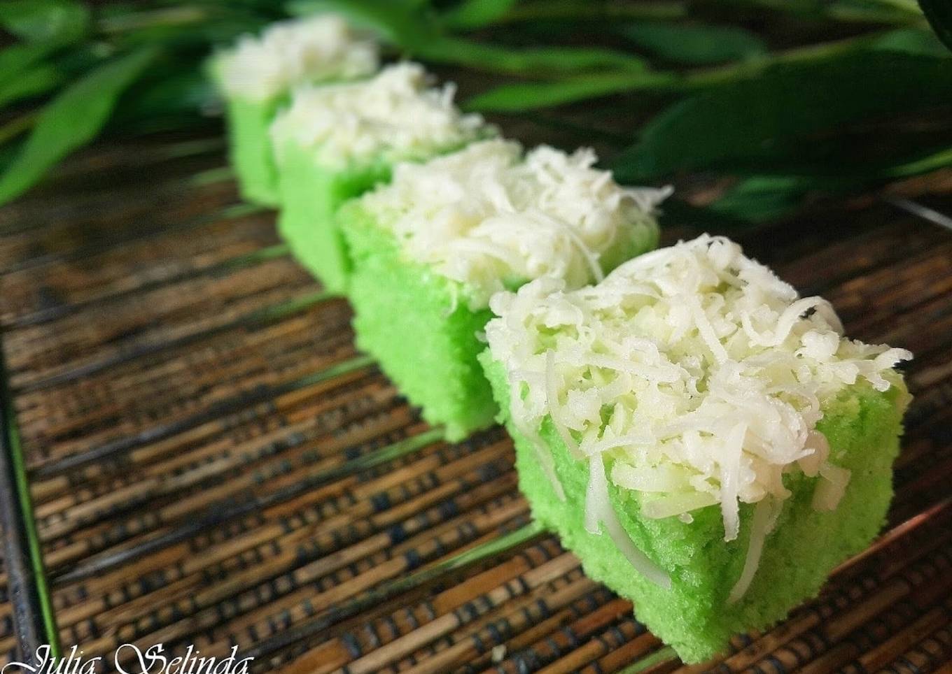 Cake Potong Pandan Keju