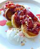 Пышнейшие оладьи 🥞 с карамелизированной сливой и корицей