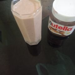 A picture of Banana nutella milkshake.