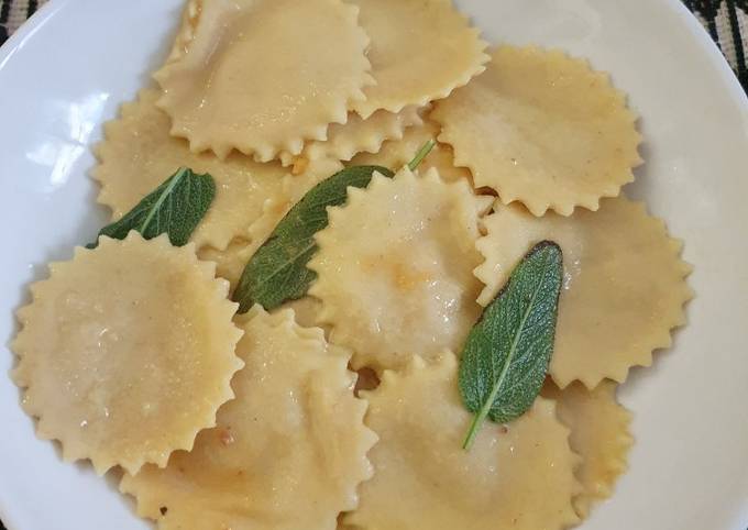 Tortelli di zucca e amaretti