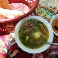 Tajik style beef and veg soup A picture of Tajik style beef and veg soup.