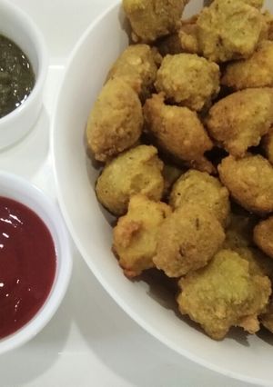 A picture of Chana Dal ladoo.