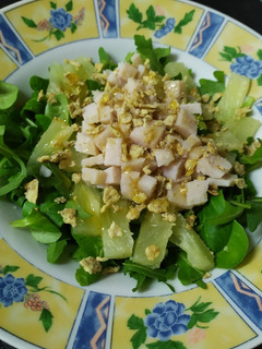 Una foto de Ensalada de piña y pavo