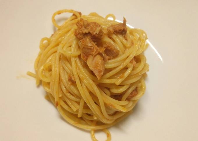 Staying at home basic tuna spaghetti