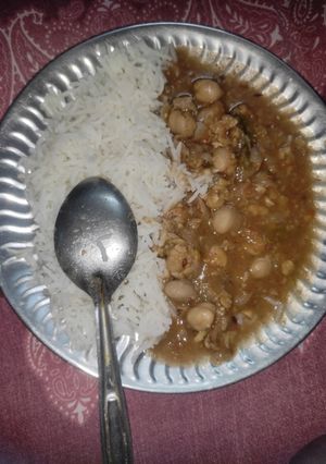 छोले चावल (chole chawal recipe in Hindi) रेसिपी मुख्य फोटो