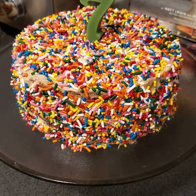 Chocolate sprinkles birthday cake Recipe by ancore - Cookpad
