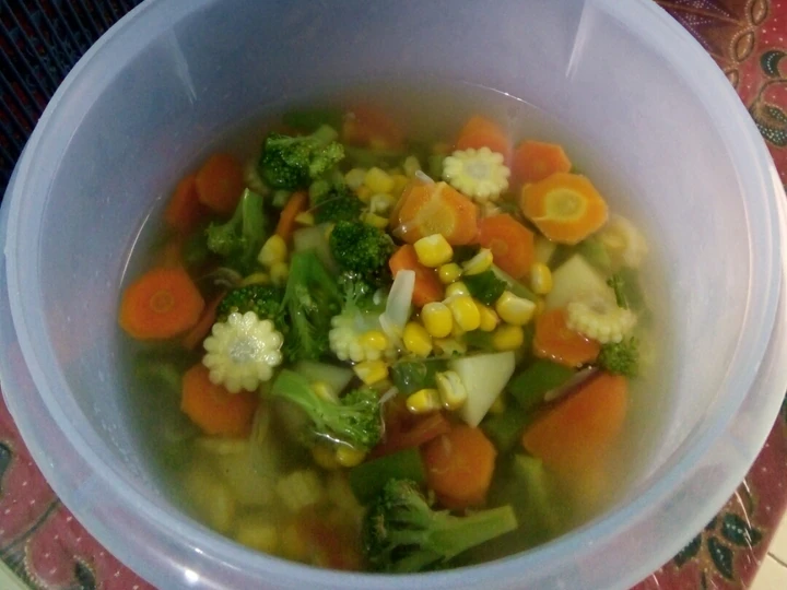 Langkah Gampang Membuat Resep Sop warna warni yang Menggugah Selera Anti Ribet, Bikin Ngiler