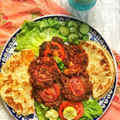 A picture of Chapli kabab.