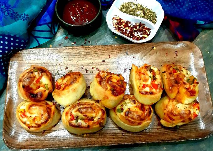 Steps to Prepare Perfect Pizza roll