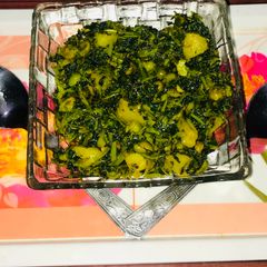 Sookha Aloo Matar Methi A picture of Sookha Aloo Matar Methi.