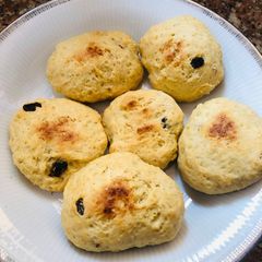 A picture of Rock Buns.